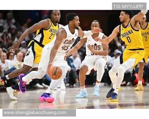 12月骑士对阵火箭精彩比赛录像回顾与分析全场亮点不容错过